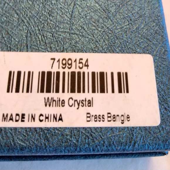 Austrian crystal cuff bracelet in gold or silver tone. - Picture 6 of 6